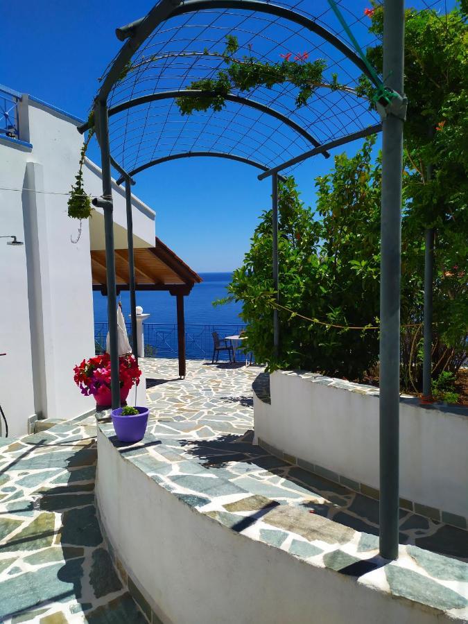 Ferienwohnung Korasida Blue Coast Akhladherí Exterior foto